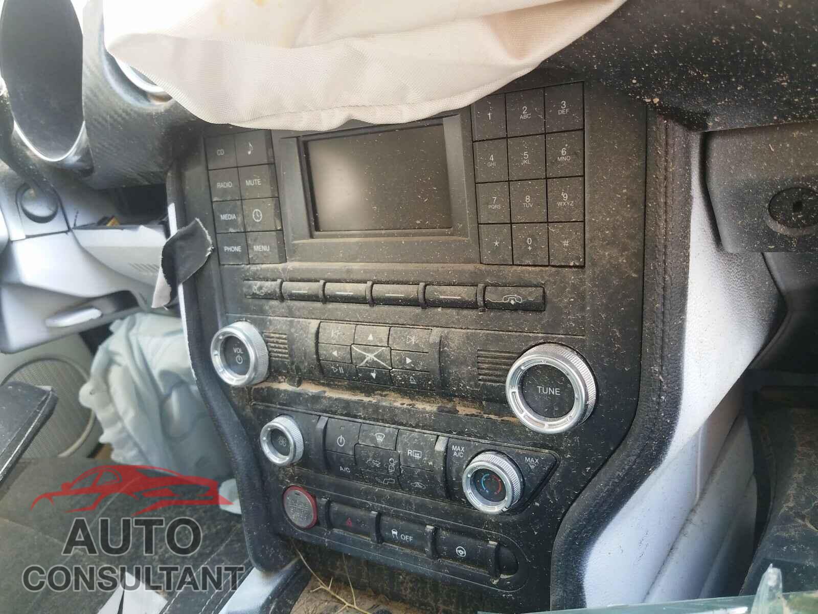 FORD MUSTANG 2018 - 1FA6P8TH3J5103140