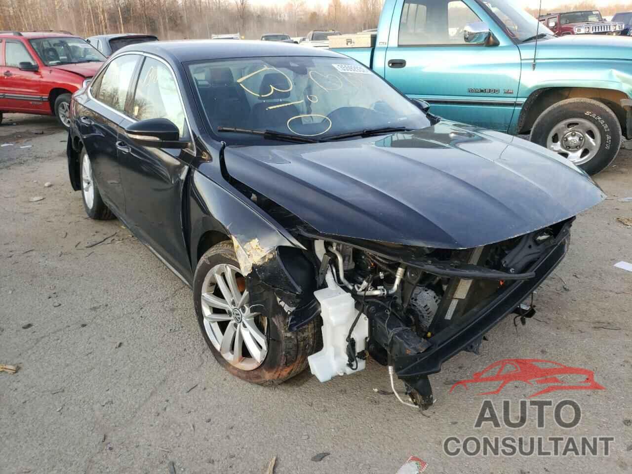 VOLKSWAGEN PASSAT 2020 - 1VWSA7A37LC018860