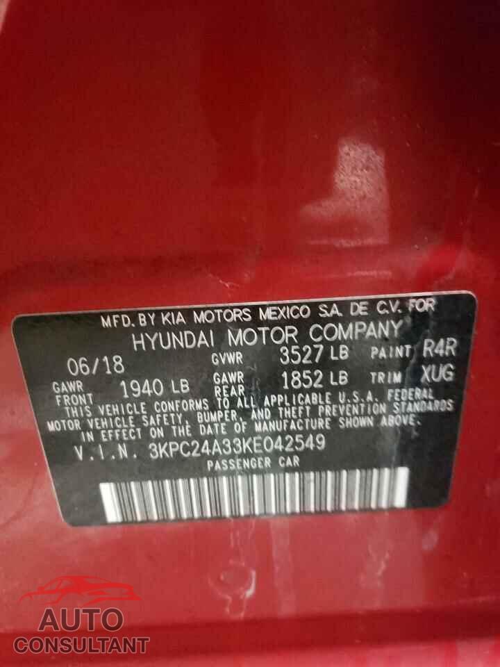 HYUNDAI ACCENT 2019 - 3KPC24A33KE042549