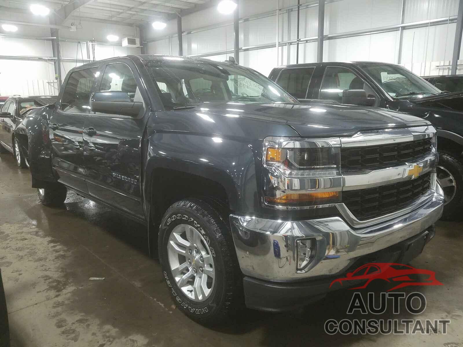 CHEVROLET SILVERADO 2018 - 3GCUKREC9JG479499