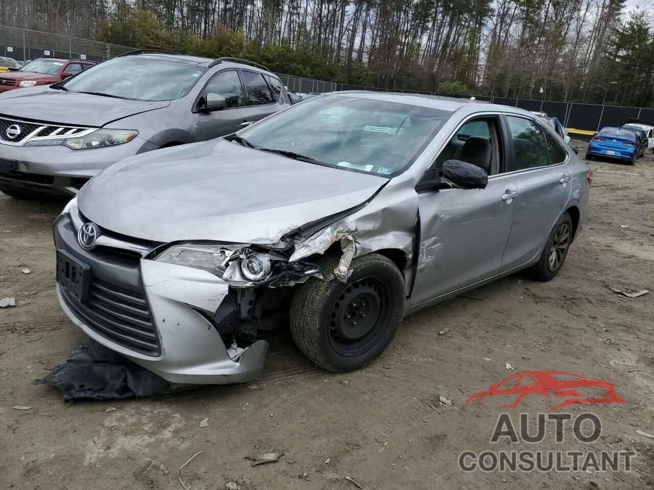TOYOTA CAMRY 2016 - 4T4BF1FK0GR579131