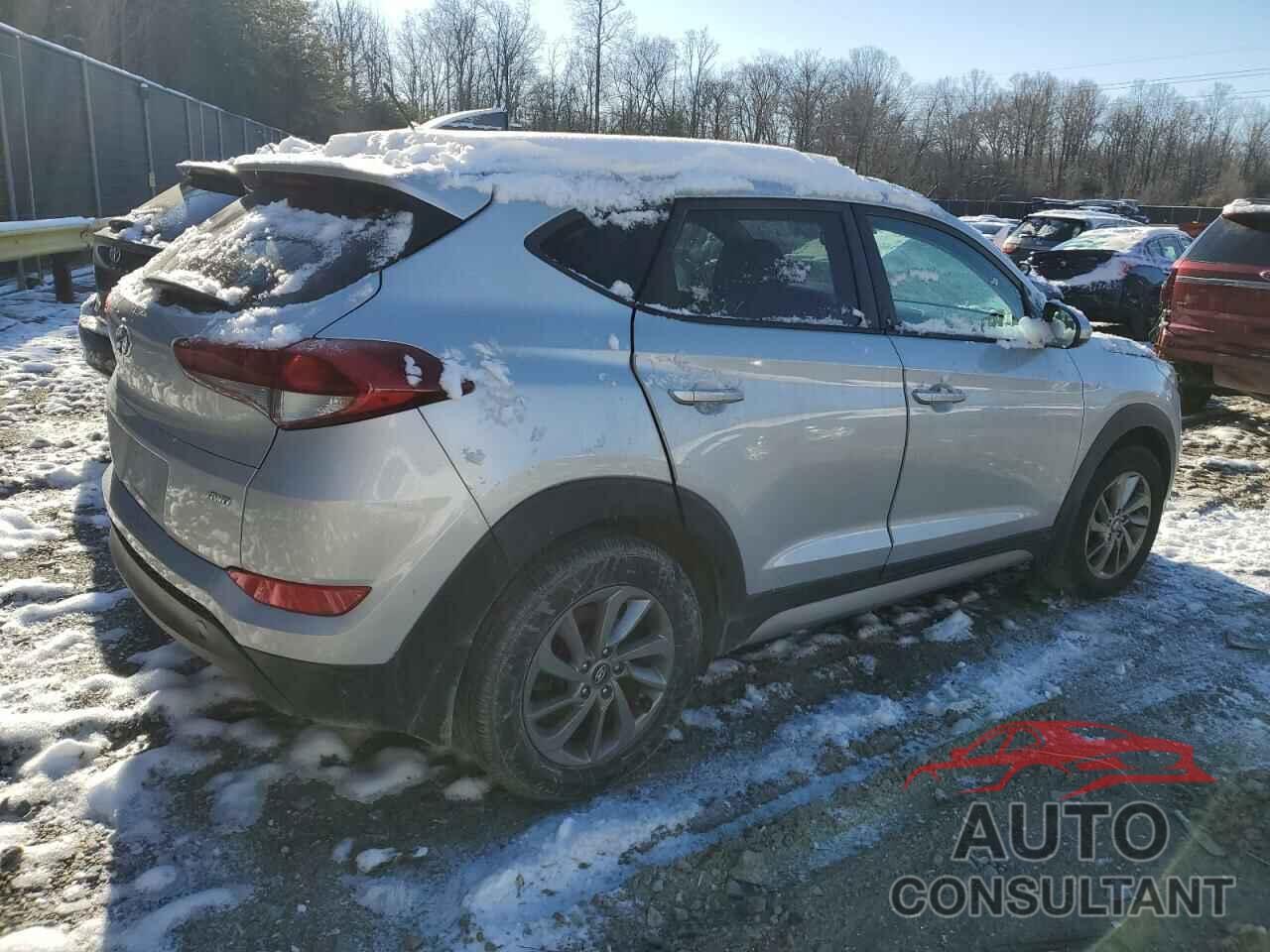 HYUNDAI TUCSON 2017 - KM8J3CA46HU300527