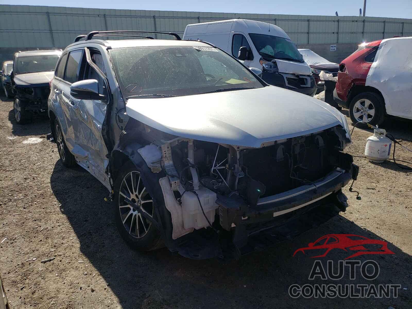 TOYOTA HIGHLANDER 2017 - 5TDJZRFH0HS387315