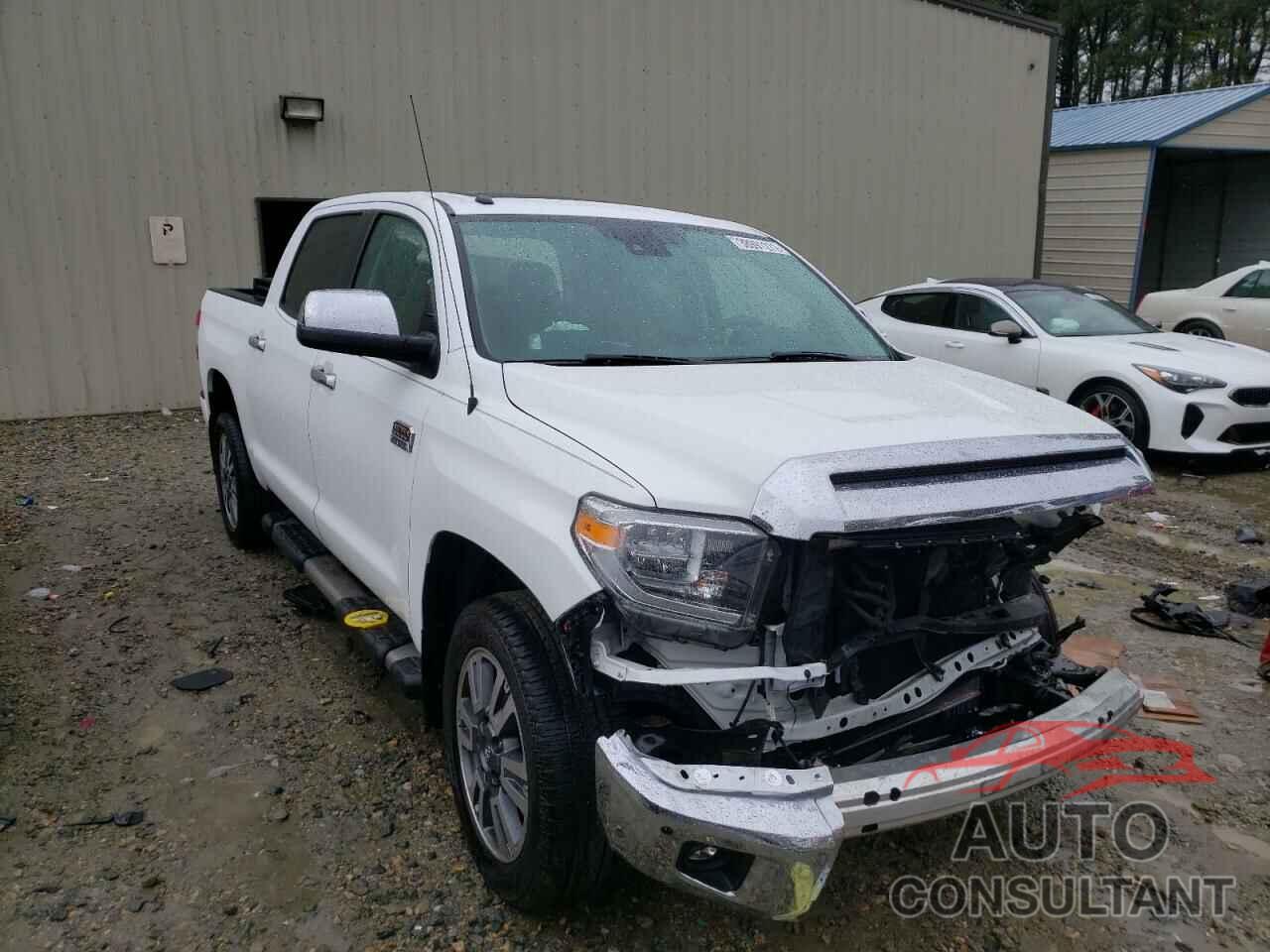 TOYOTA TUNDRA 2018 - 5TFAY5F11JX717283