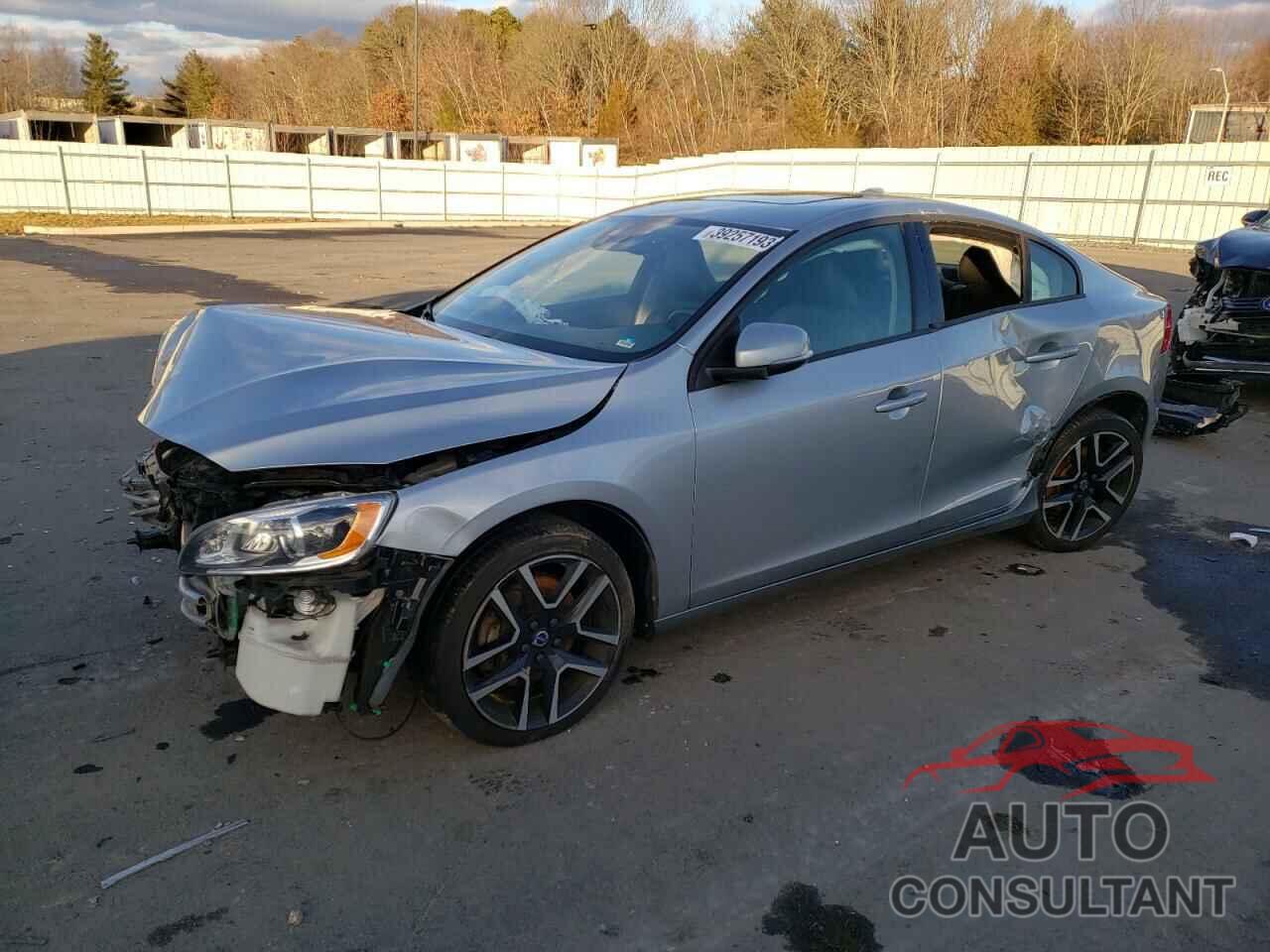 VOLVO S60 2017 - YV140MTL5H2426534