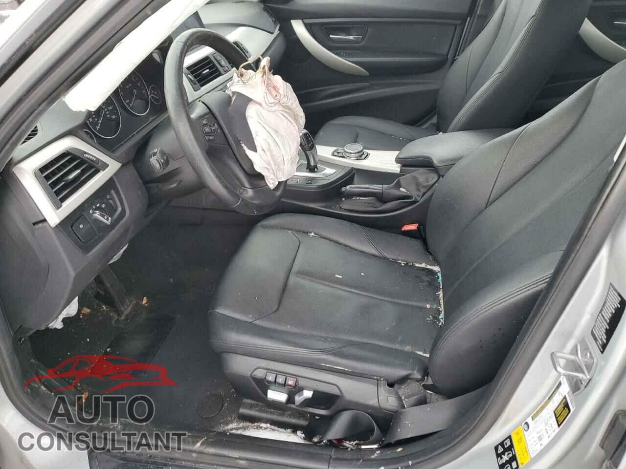 BMW 3 SERIES 2016 - WBA8E5G54GNU21409