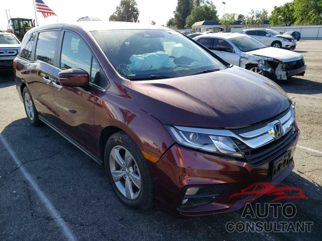 HONDA ODYSSEY 2018 - 5FNRL6H77JB020025