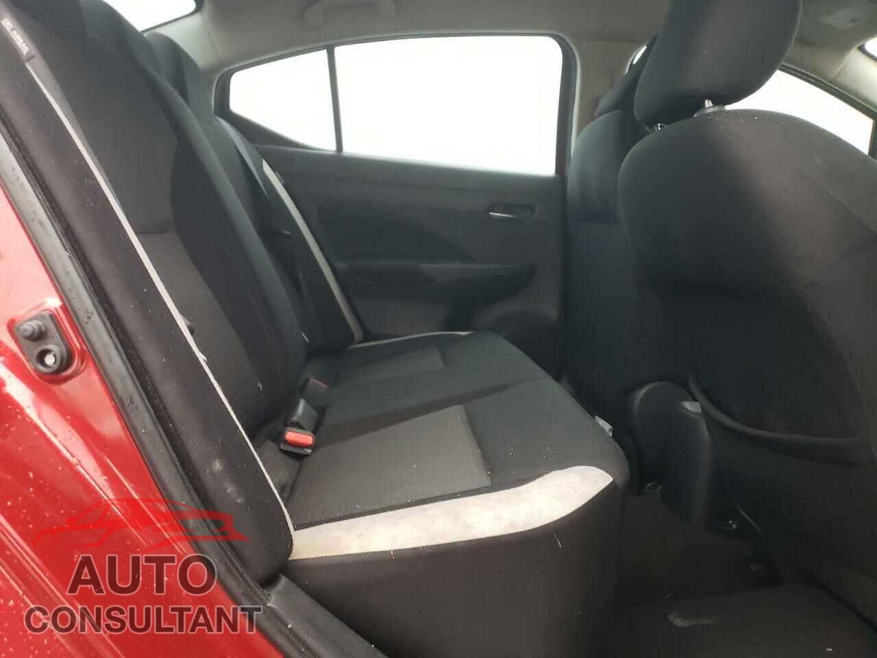 NISSAN VERSA 2021 - 3N1CN8EV3ML920847