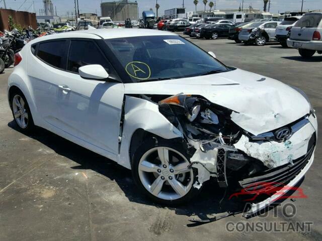 HYUNDAI VELOSTER 2015 - KMHTC6AD6FU238568