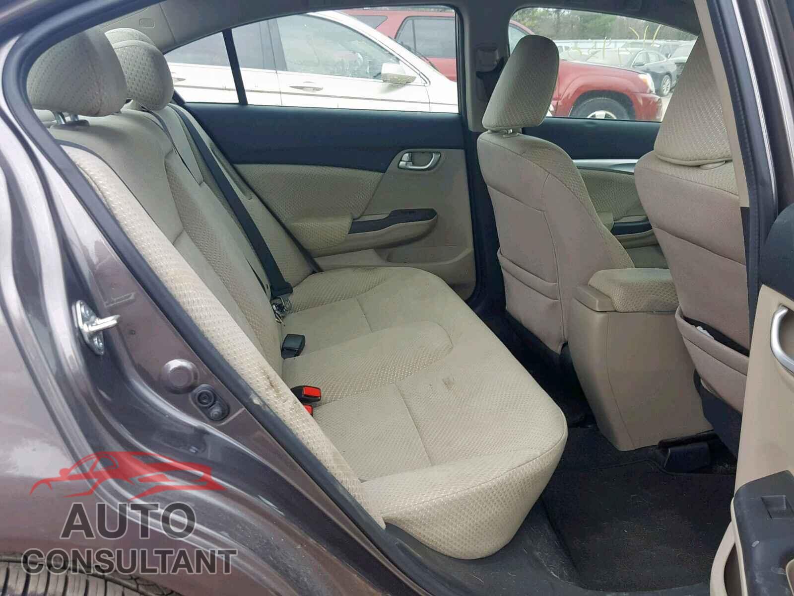 HONDA CIVIC 2014 - 19XFB4F22EE001833