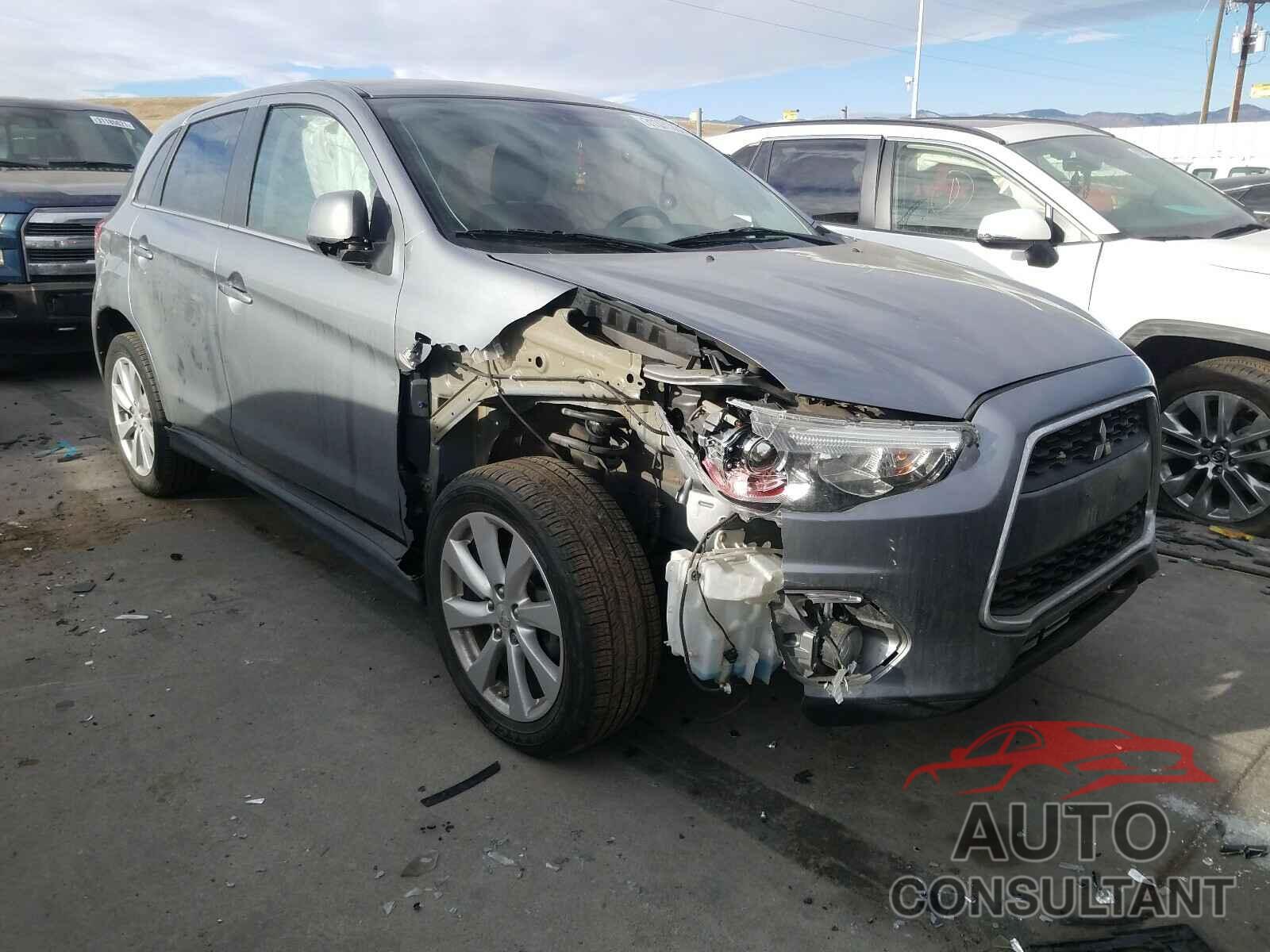 MITSUBISHI OUTLANDER 2015 - 3VVDX7B29NM005742