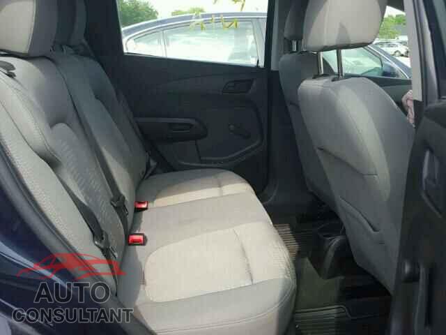 CHEVROLET SONIC 2015 - 1G1JA6SG2F4200841
