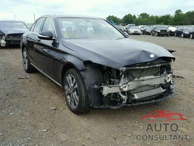 MERCEDES-BENZ C300 2015 - 55SWF4KBXFU036611