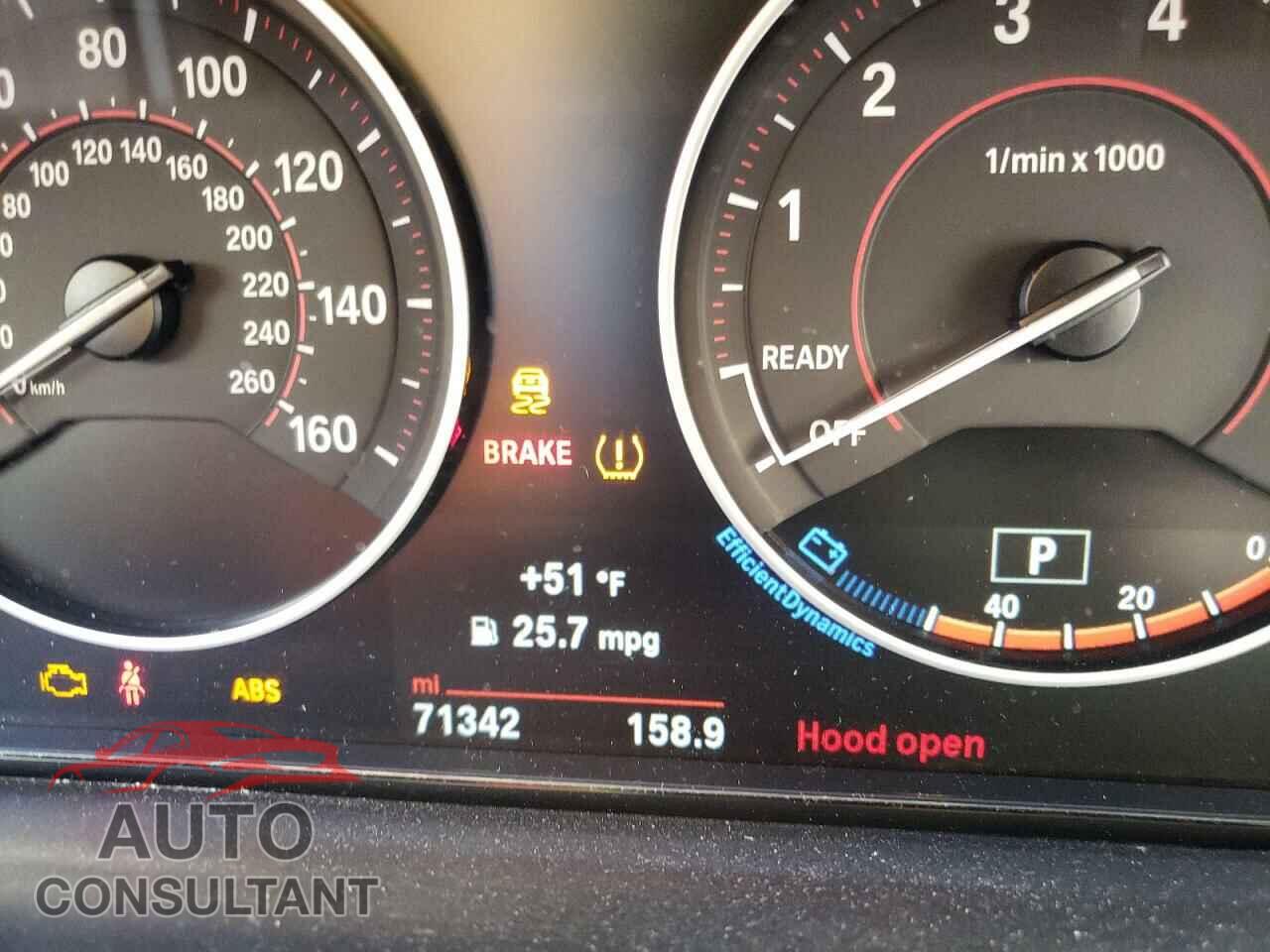BMW 3 SERIES 2016 - WBA8E3G58GNU03032