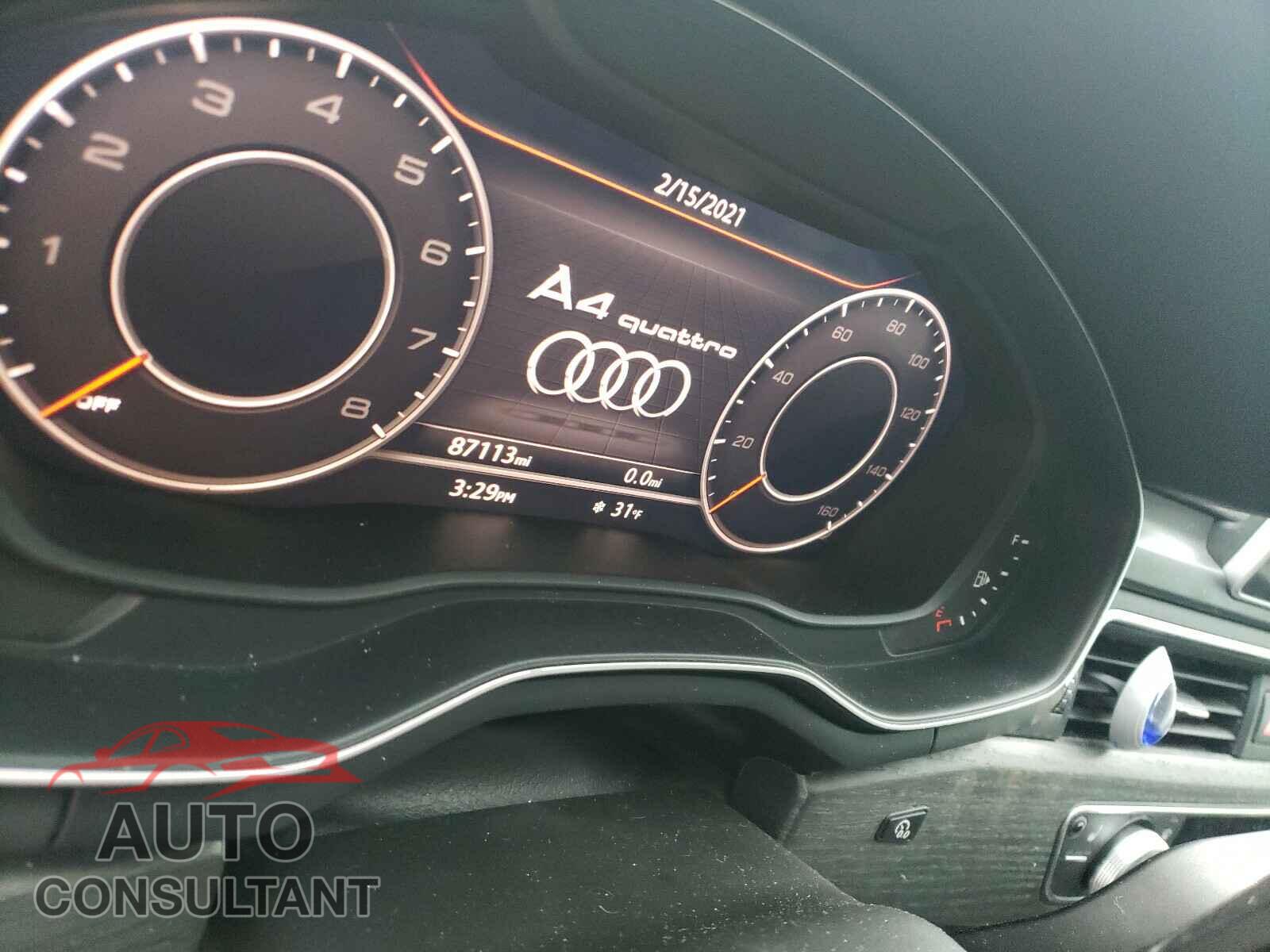 AUDI A4 2017 - WAUDNAF40HN056437