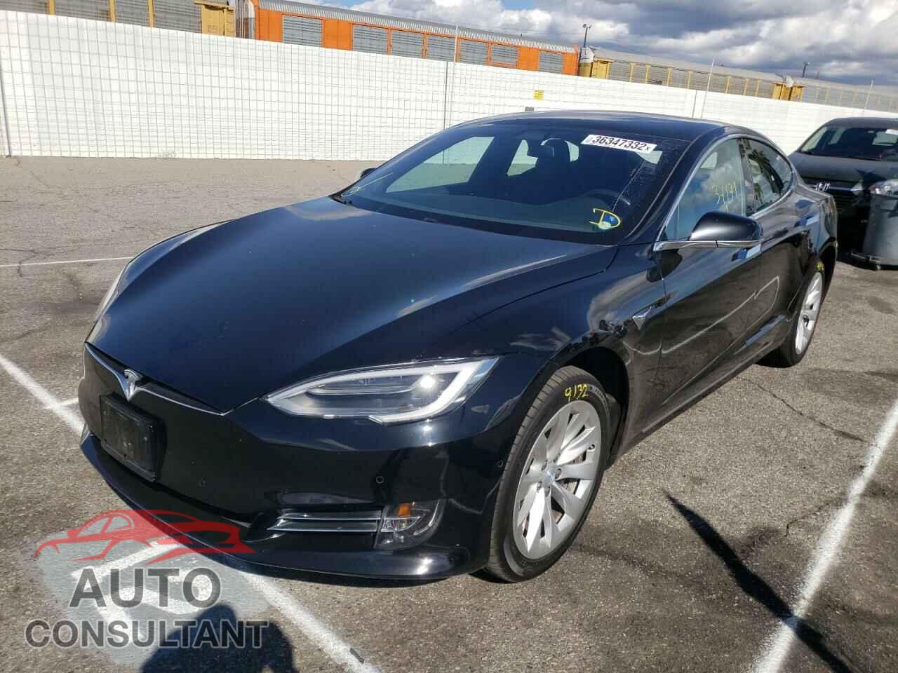 TESLA MODEL S 2018 - 5YJSA1E28JF277343