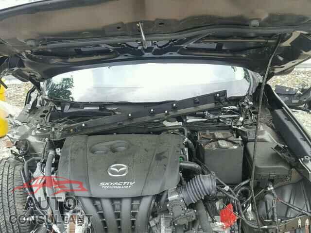 MAZDA CX-3 2017 - JM1DKFC76H0146471