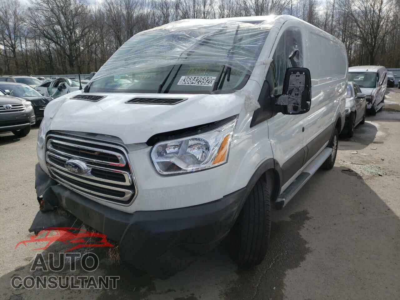 FORD TRANSIT CO 2019 - 1FTYR1YM7KKB34565