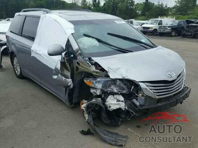 TOYOTA SIENNA 2015 - 5TDYK3DC2FS659061