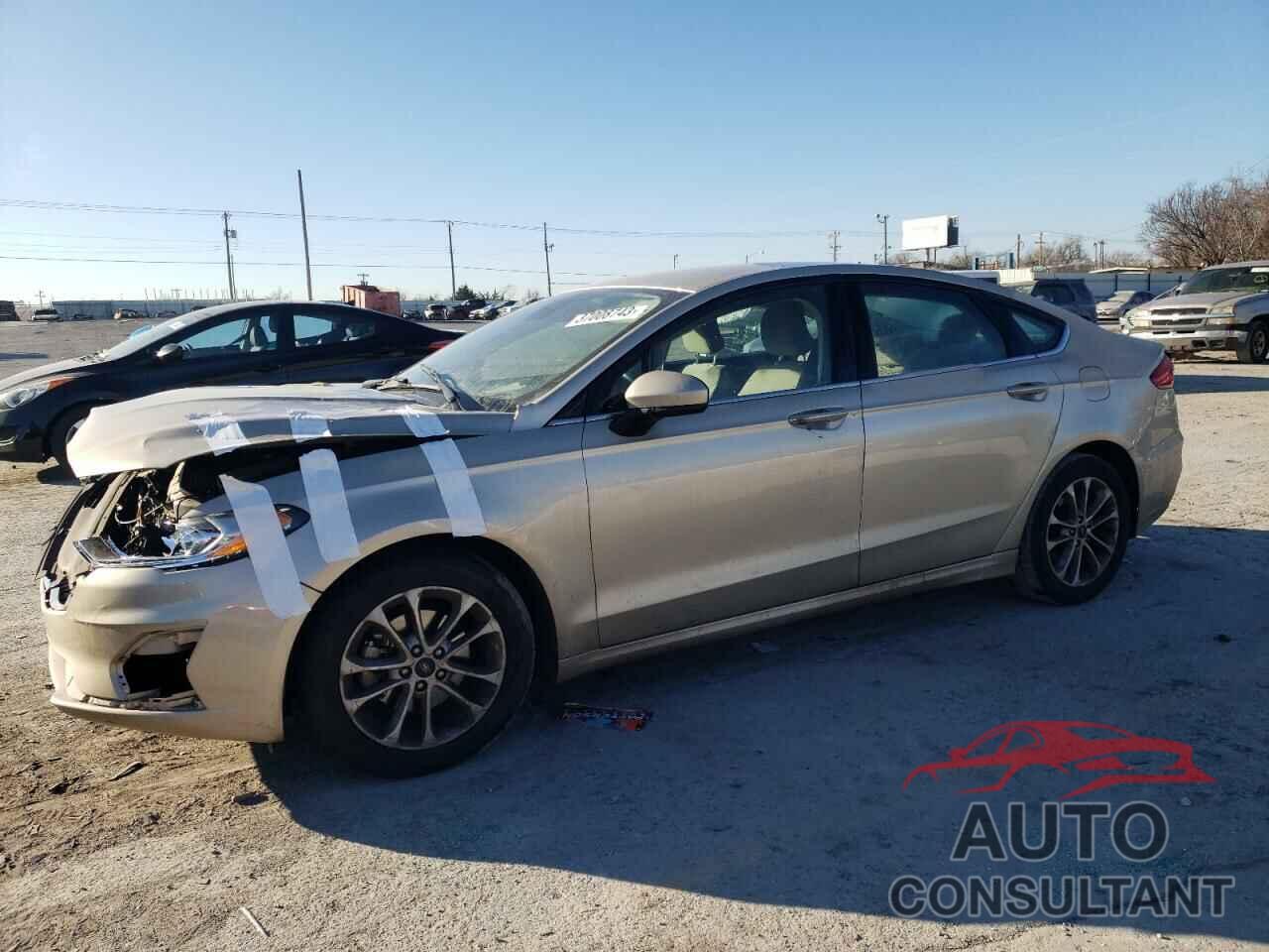 FORD FUSION 2019 - 3FA6P0HDXKR113959
