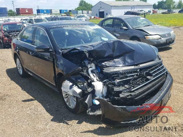 VOLKSWAGEN PASSAT 2017 - 1VWBT7A35HC022911