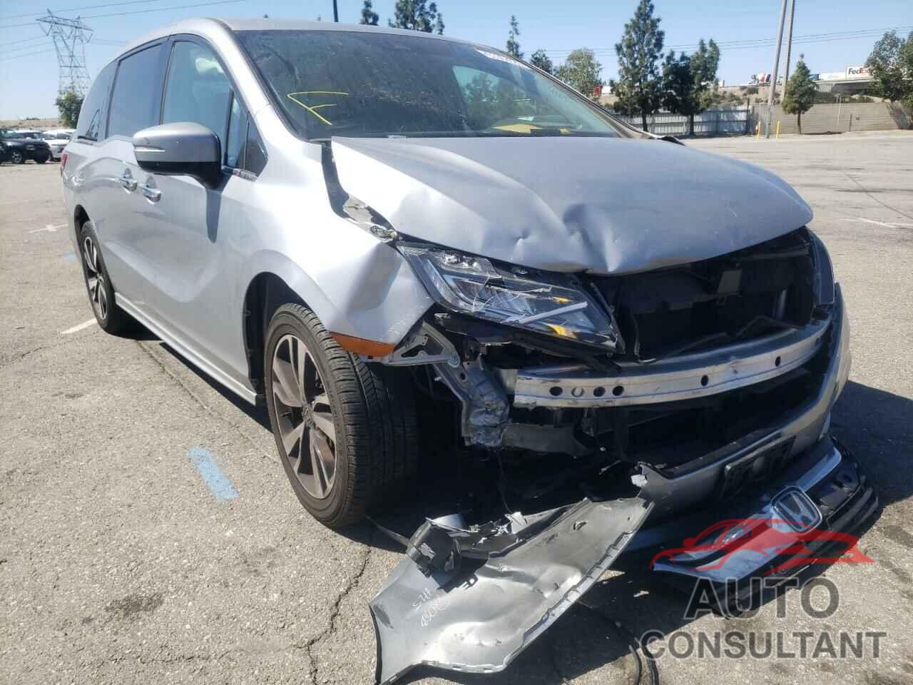 HONDA ODYSSEY 2018 - 5FNRL6H97JB030068