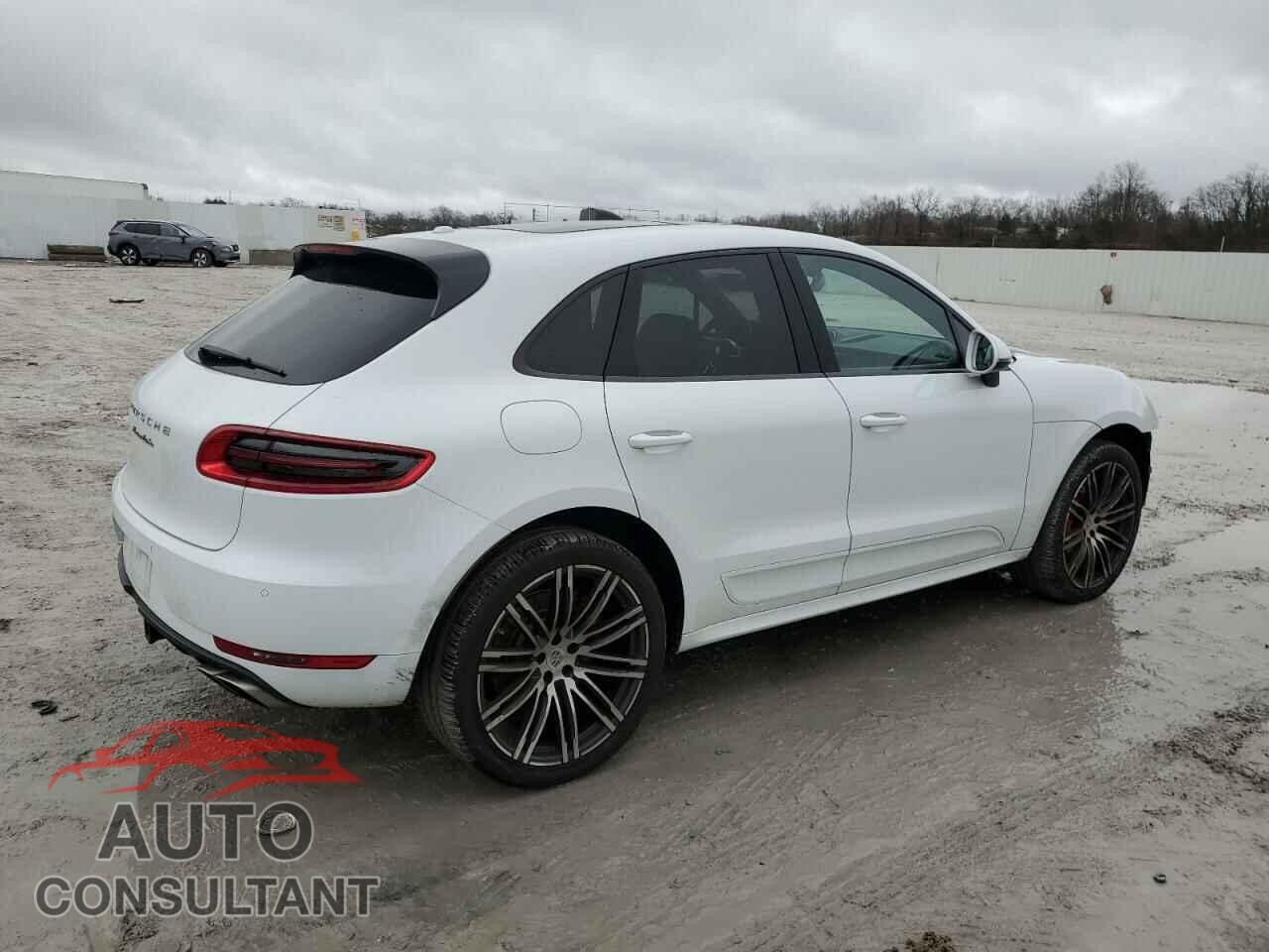 PORSCHE MACAN 2016 - WP1AF2A54GLB91650