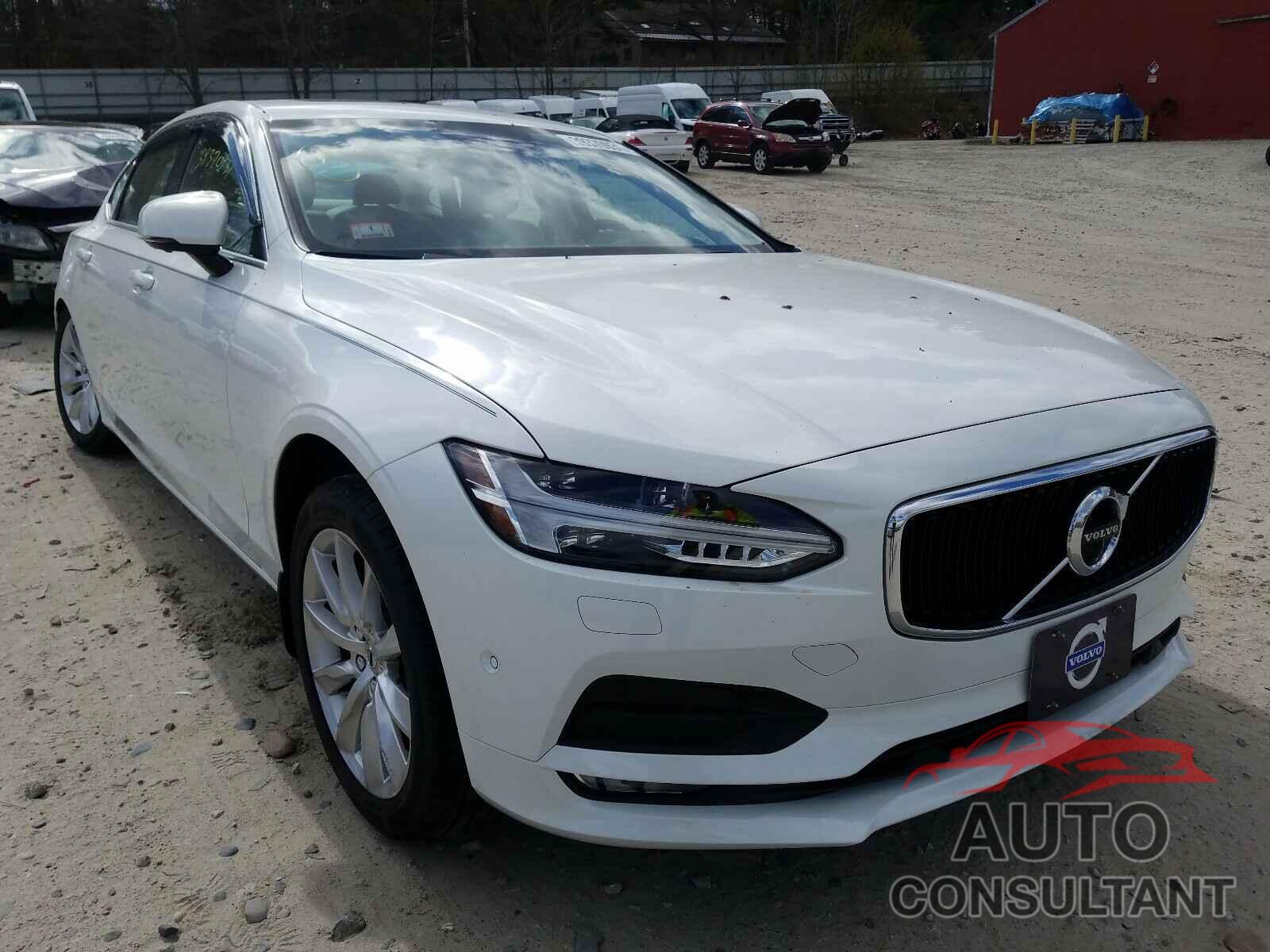 VOLVO S90 2018 - LVY992MK8JP018042