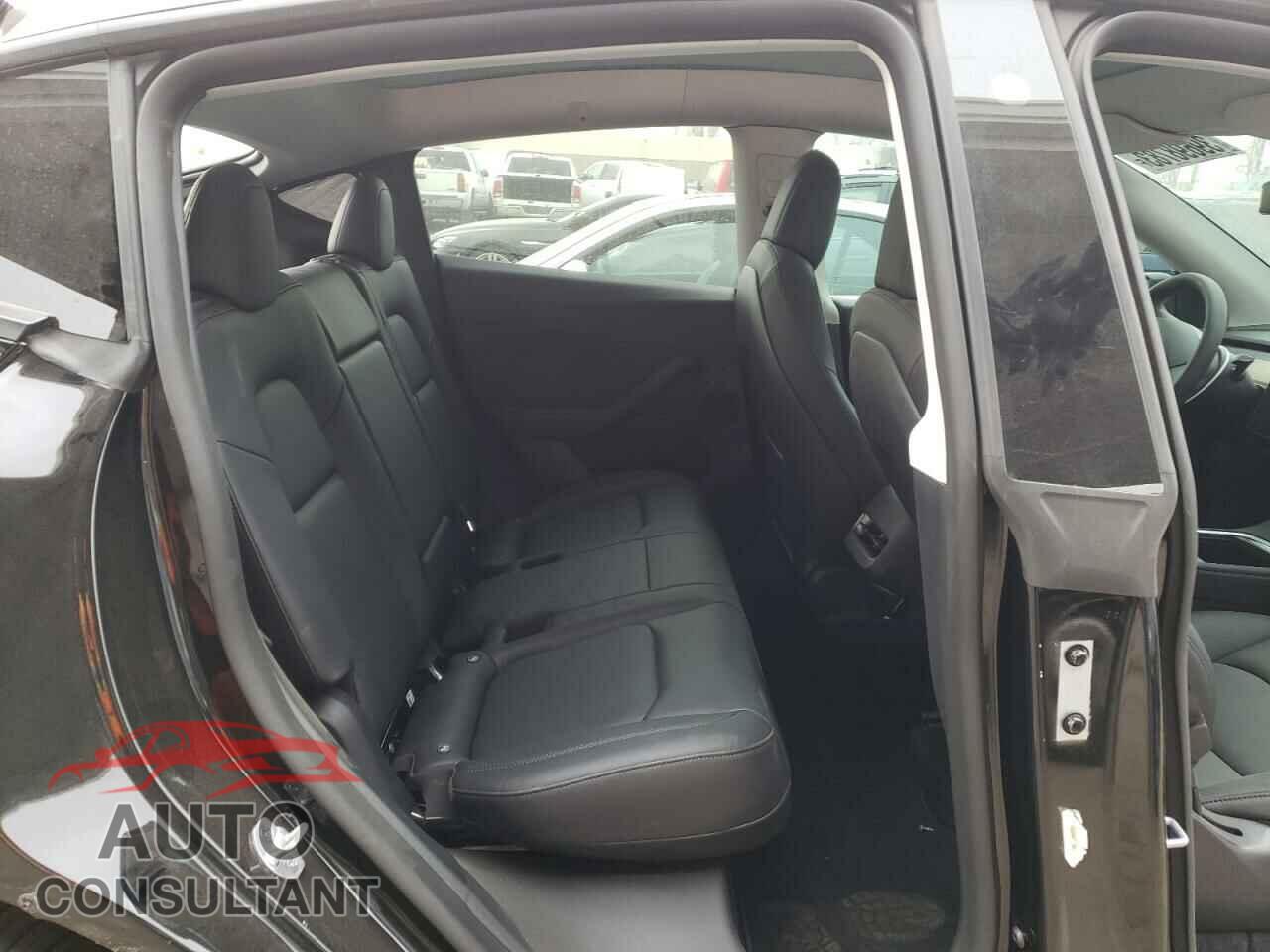 TESLA MODEL Y 2022 - 7SAYGDEF8NF519280