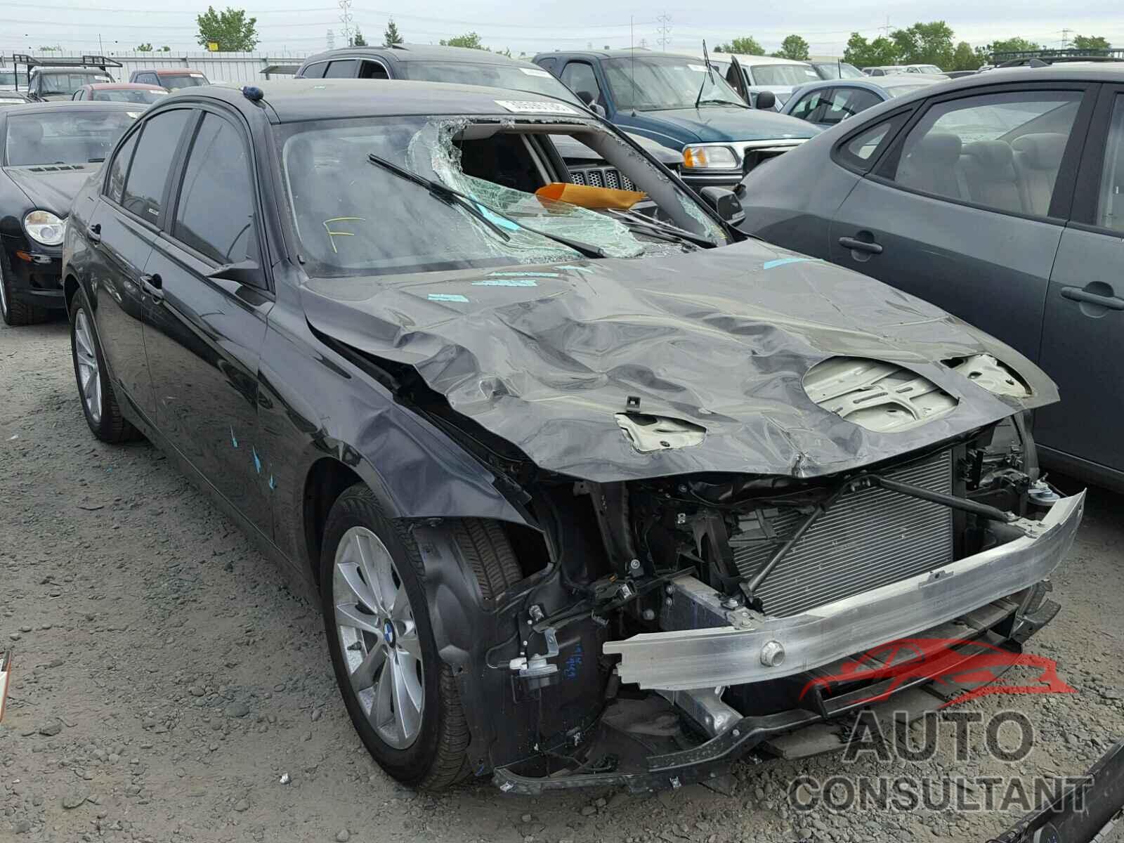 BMW 3 SERIES 2017 - WBA8E1G30HNU17222