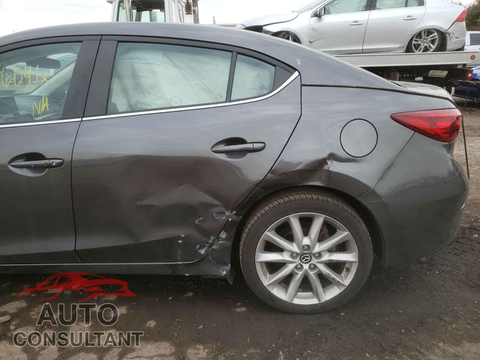 MAZDA 3 2017 - 3MZBN1V75HM101756