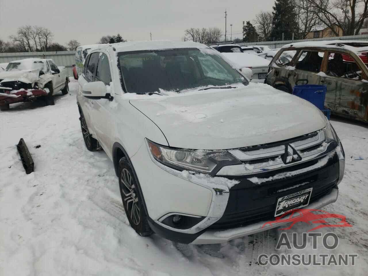 MITSUBISHI OUTLANDER 2016 - JA4AD3A30GZ036466