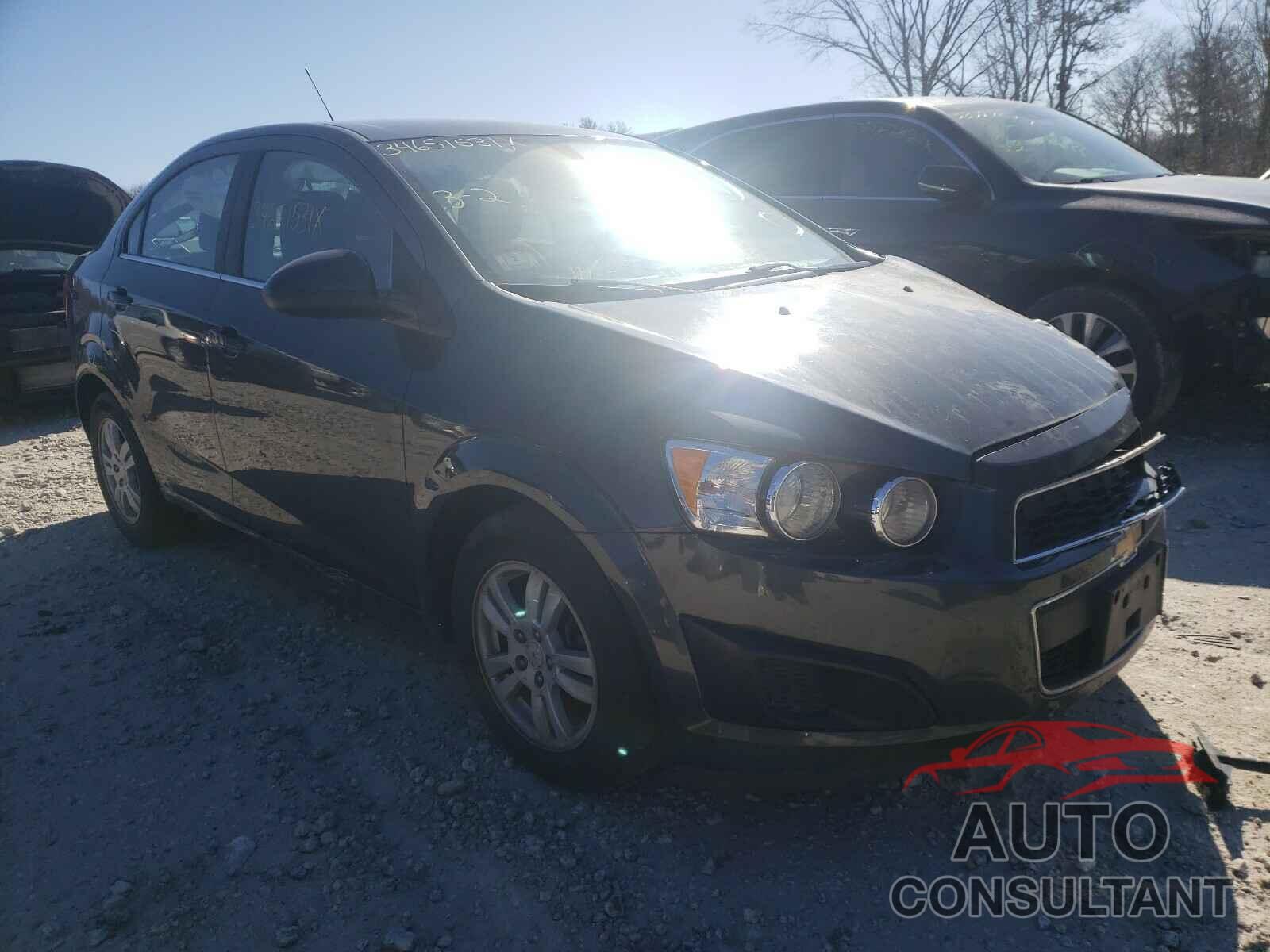 CHEVROLET SONIC 2016 - 1G1JC5SH6G4145082