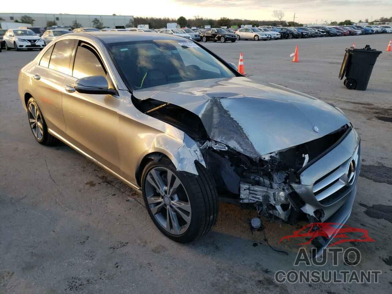 MERCEDES-BENZ C-CLASS 2016 - 55SWF4JB3GU121731