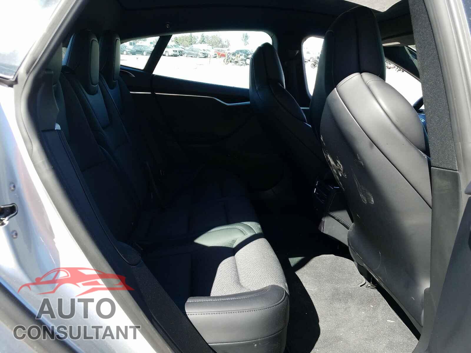 TESLA MODEL S 2018 - 5YJSA1E27JF245113