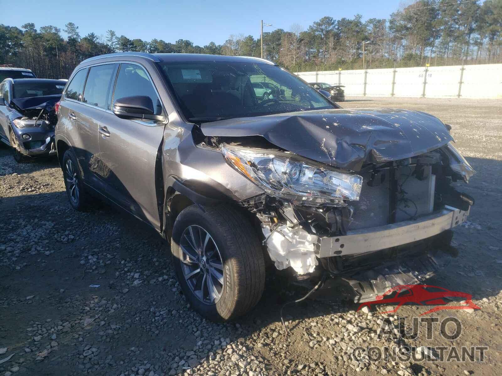 TOYOTA HIGHLANDER 2019 - 5TDKZRFH6KS567880