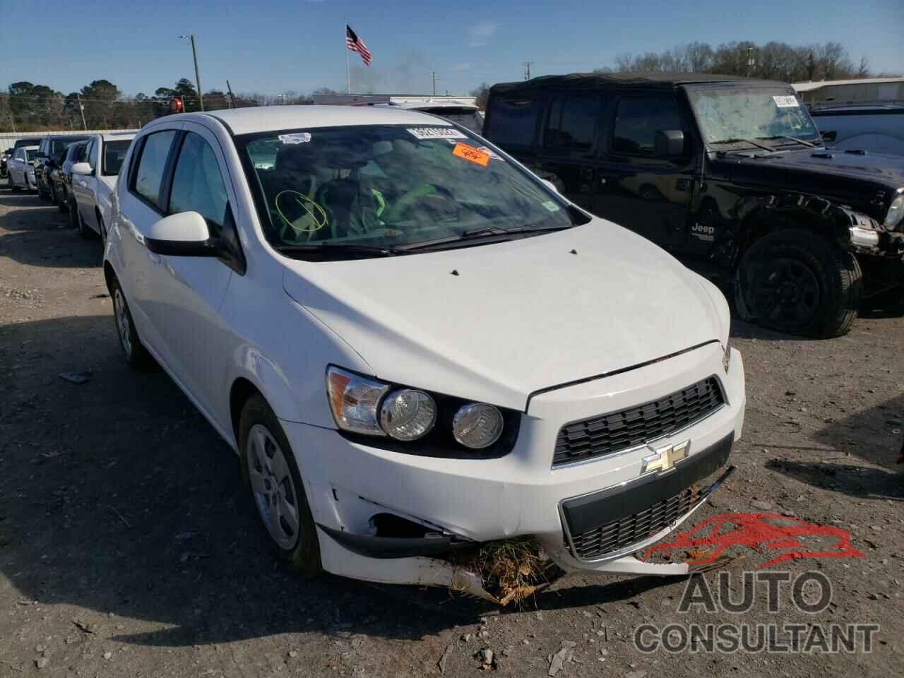 CHEVROLET SONIC 2016 - 1G1JA6SH8G4175289