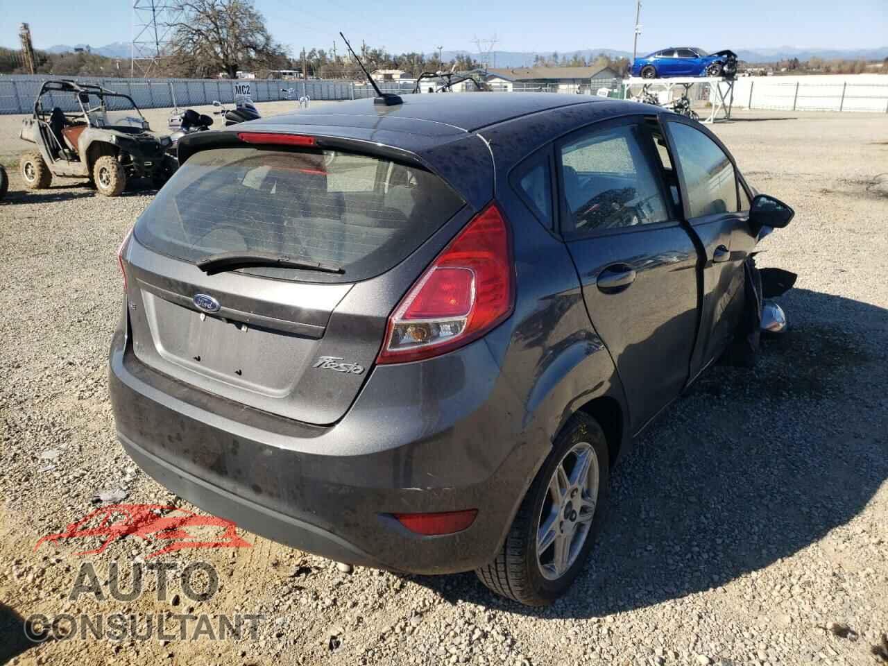 FORD FIESTA 2018 - 3FADP4EJ2JM123972