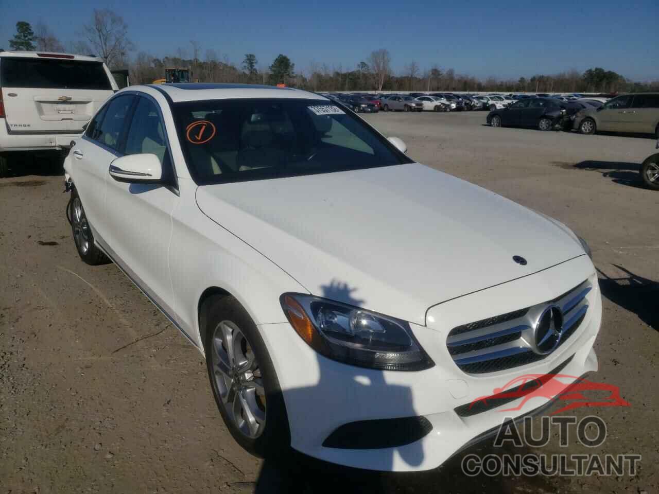 MERCEDES-BENZ C-CLASS 2018 - 55SWF4KB2JU238044