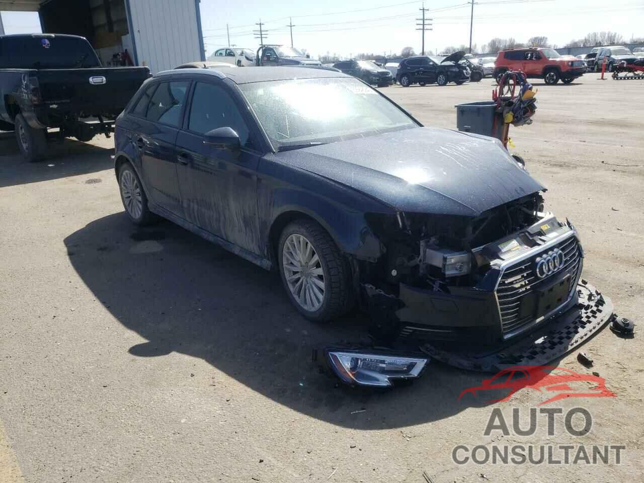 AUDI A3 2017 - WAUUPBFF5HA123543