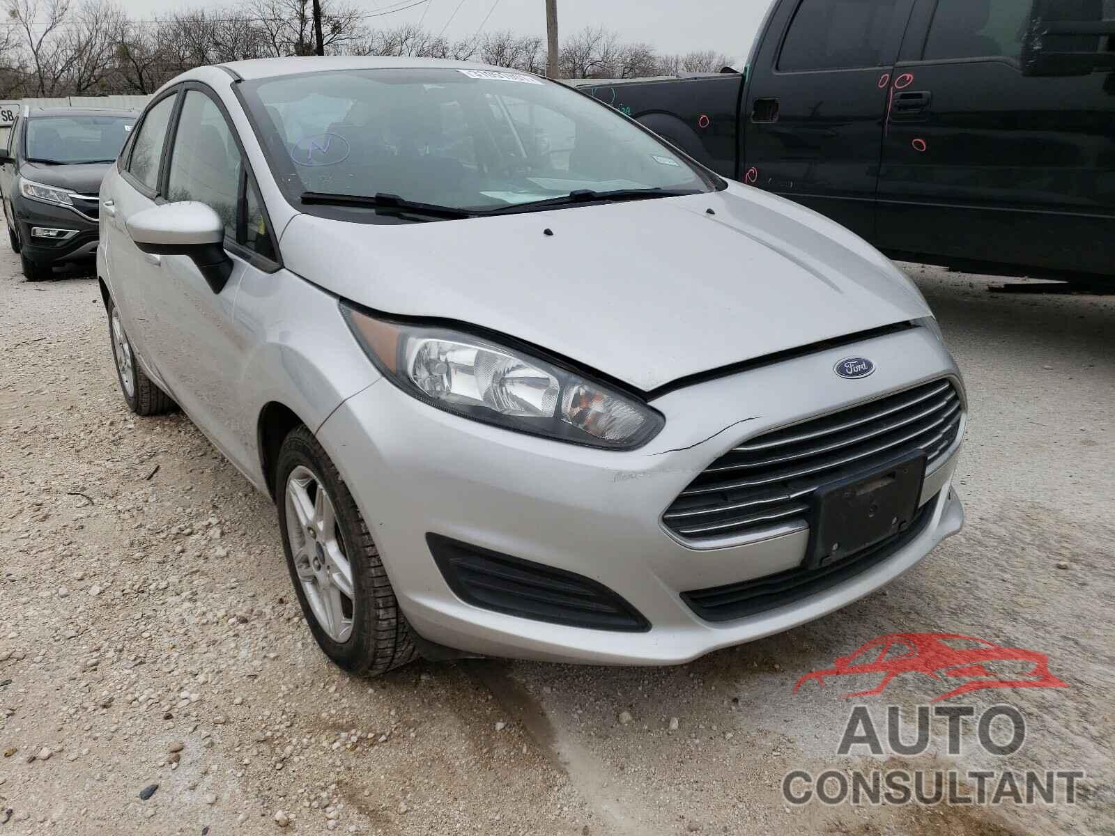 FORD FIESTA 2017 - 1VWDT7A37HC064764
