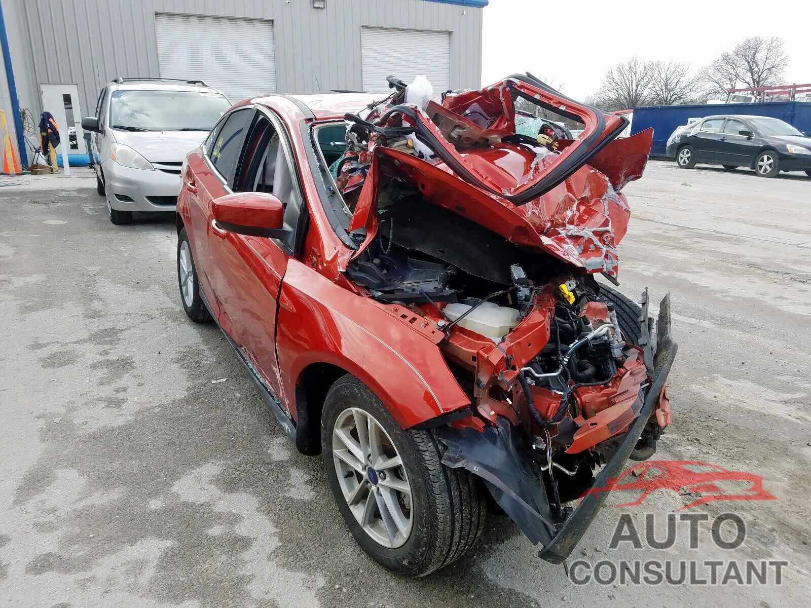 FORD FOCUS 2018 - 1HGCV1F33JA027258