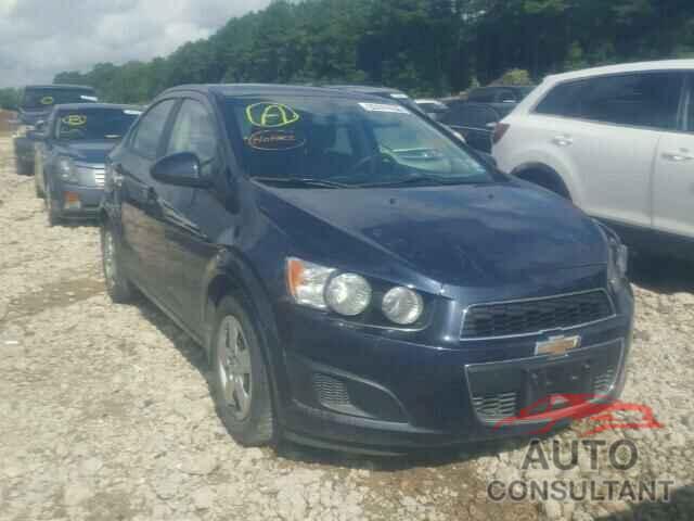 CHEVROLET SONIC 2015 - 1G1JA5SH4F4132416