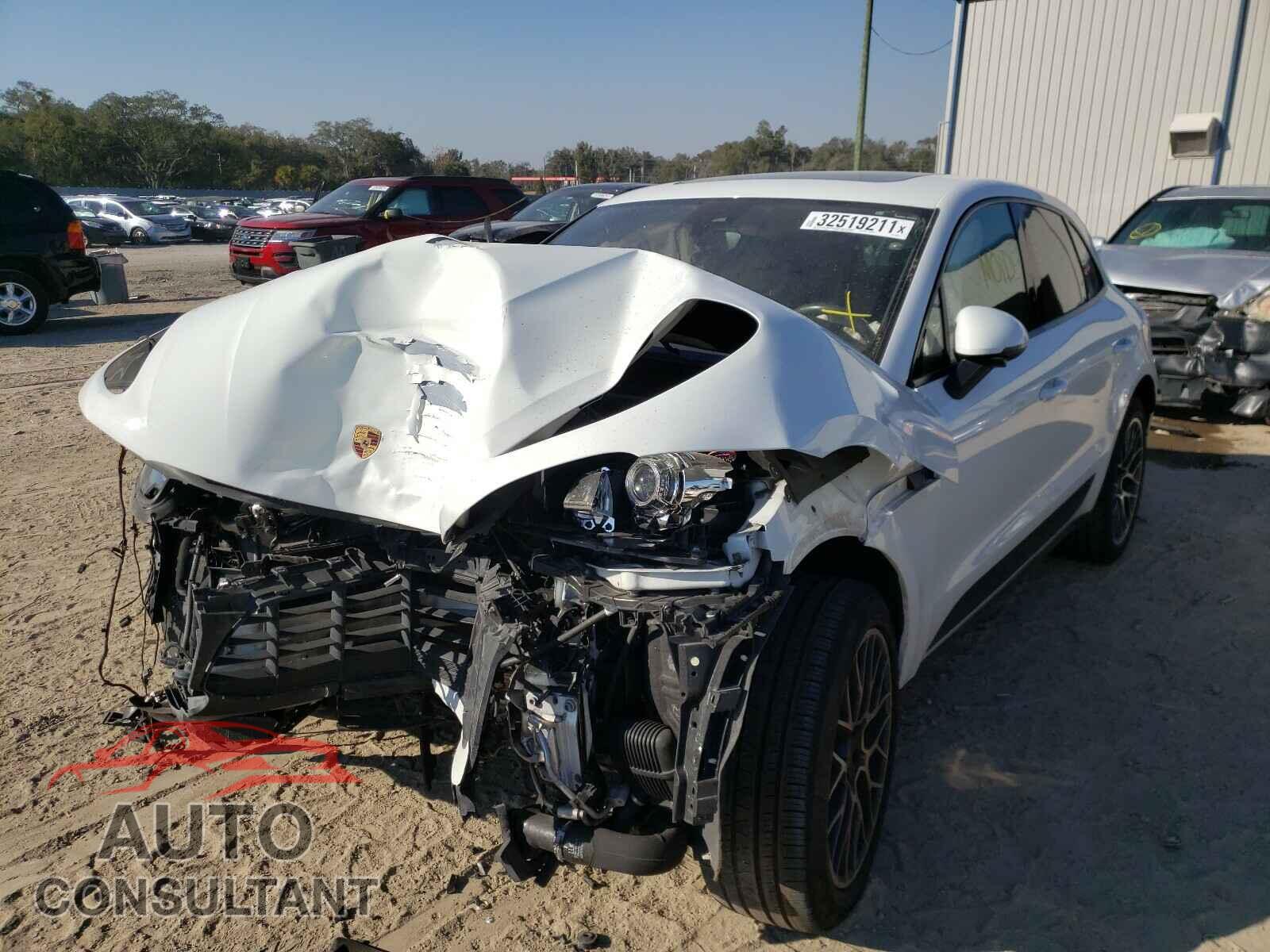 PORSCHE MACAN 2017 - WP1AA2A54HLB02613