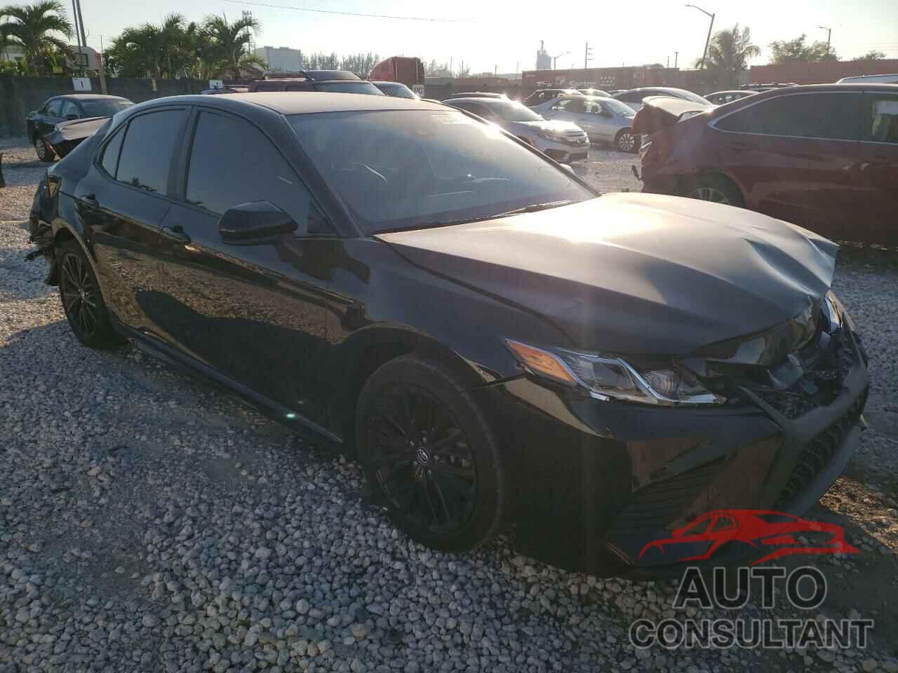 TOYOTA CAMRY 2019 - 4T1B11HK1KU258312