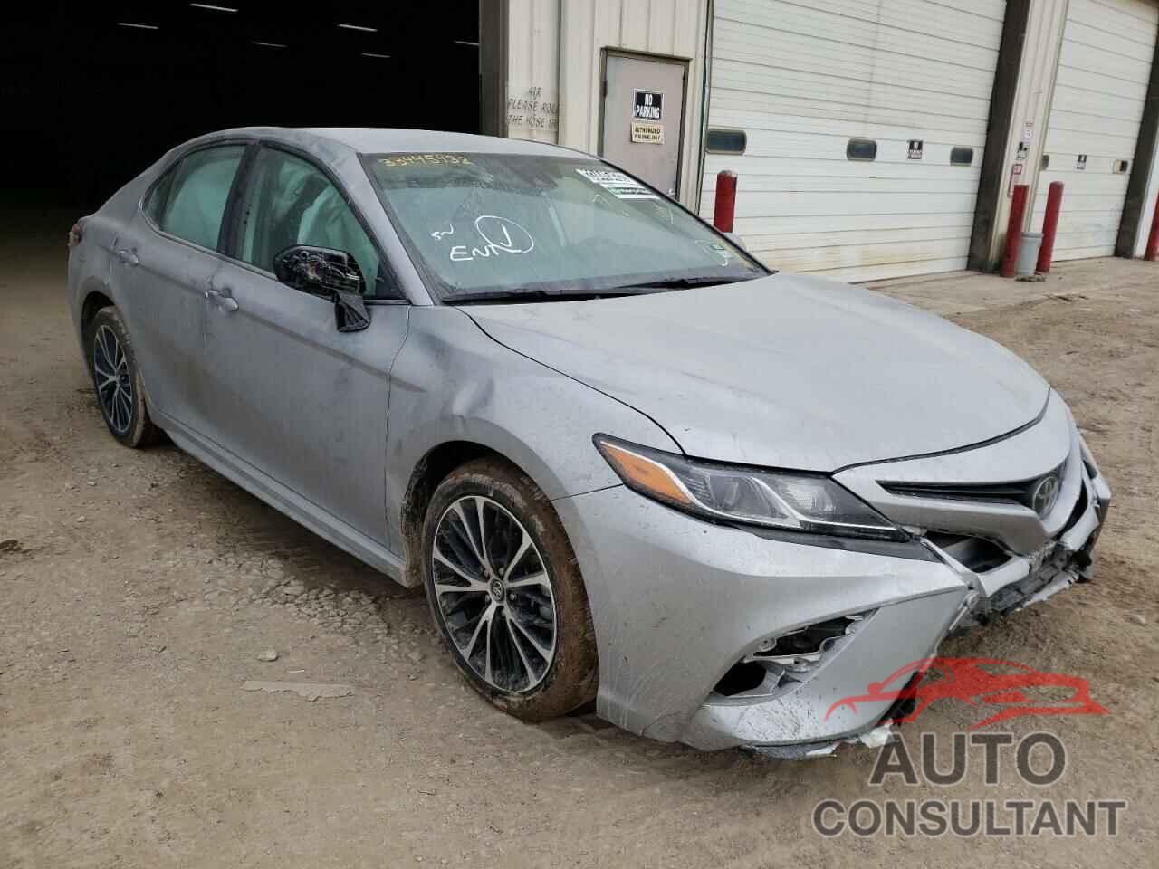 TOYOTA CAMRY 2020 - 4T1G11AKXLU931616