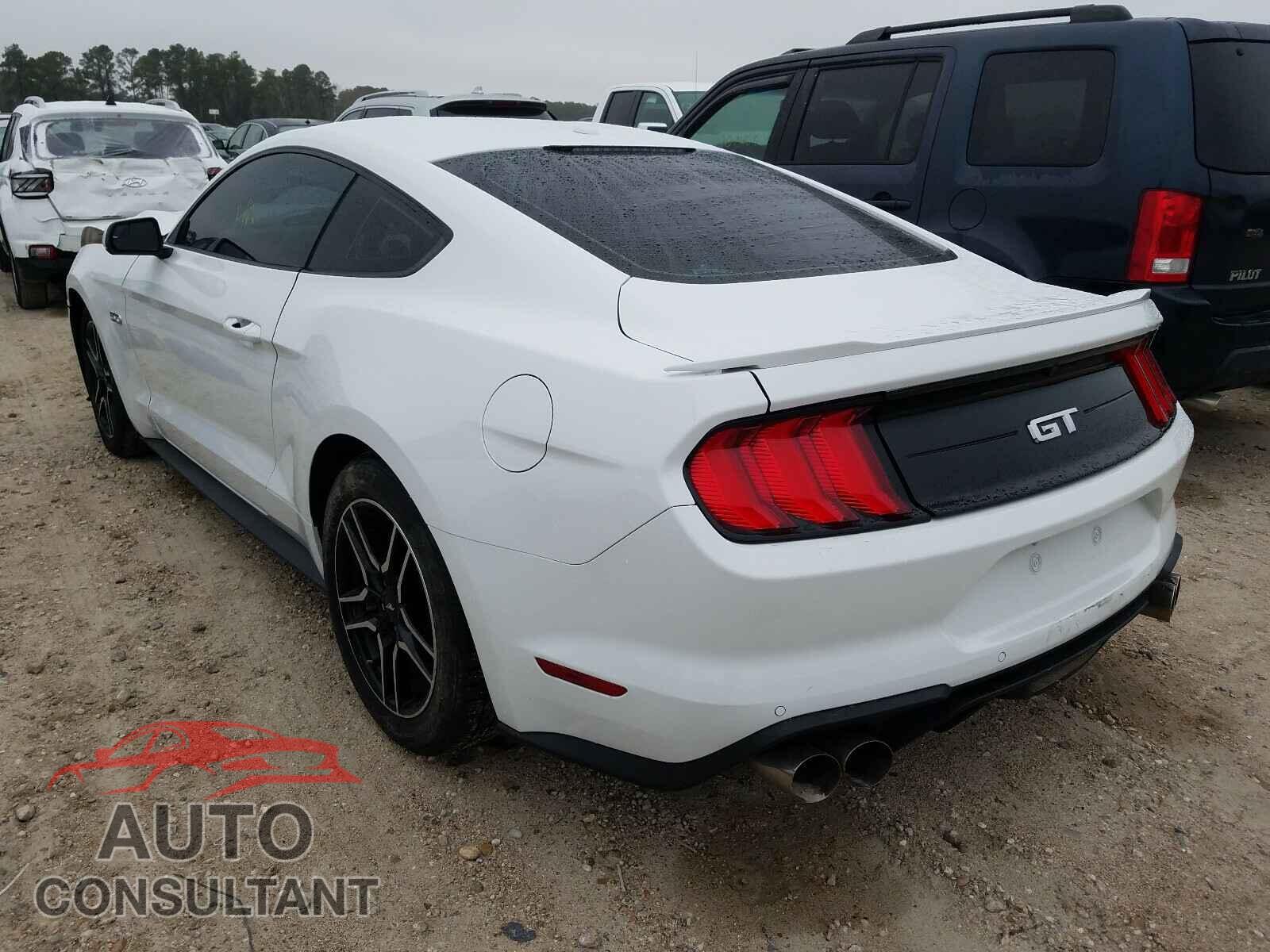 FORD MUSTANG 2019 - 1FA6P8CF4K5192376