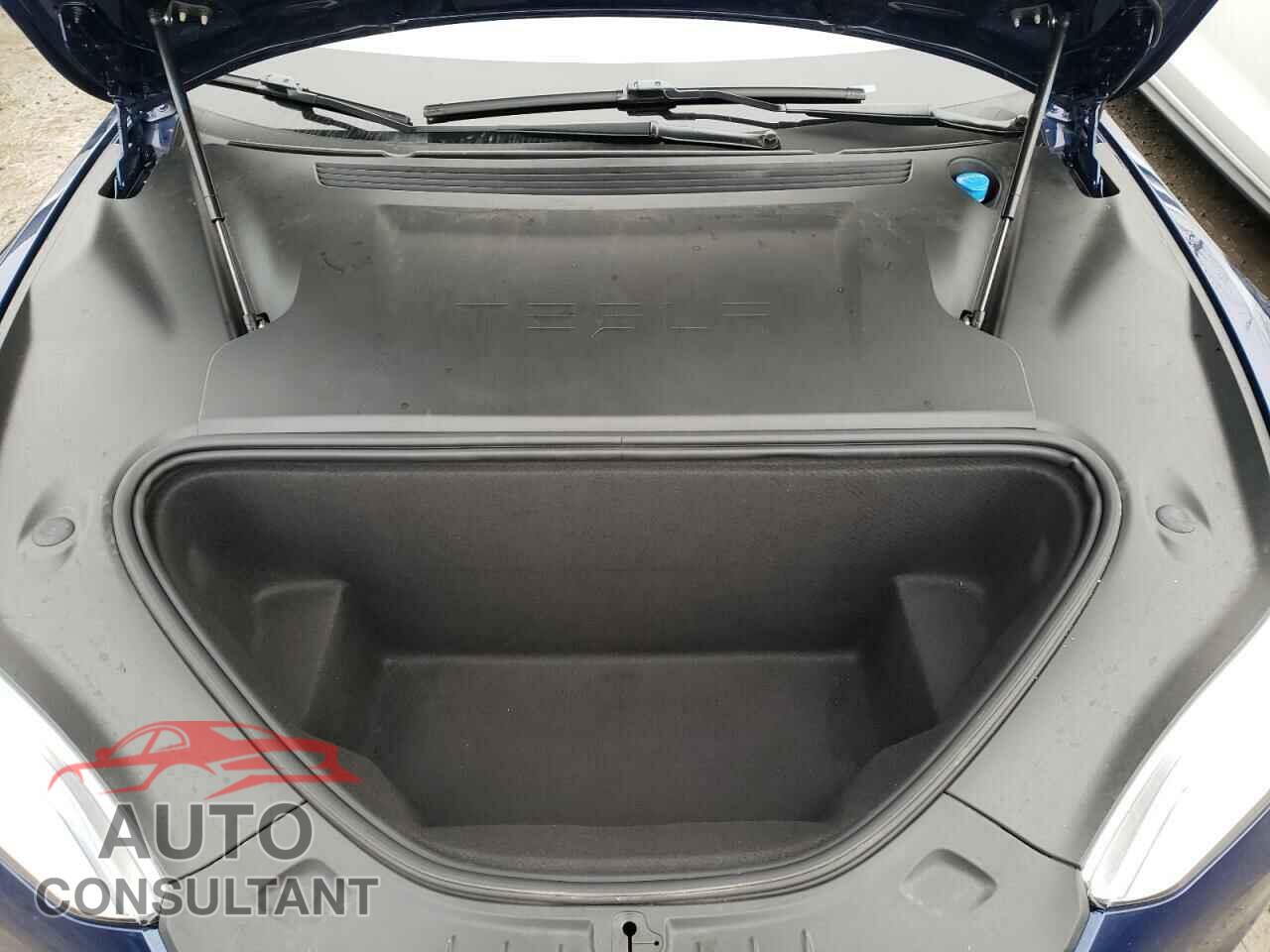 TESLA MODEL S 2019 - 5YJSA1E2XKF348673