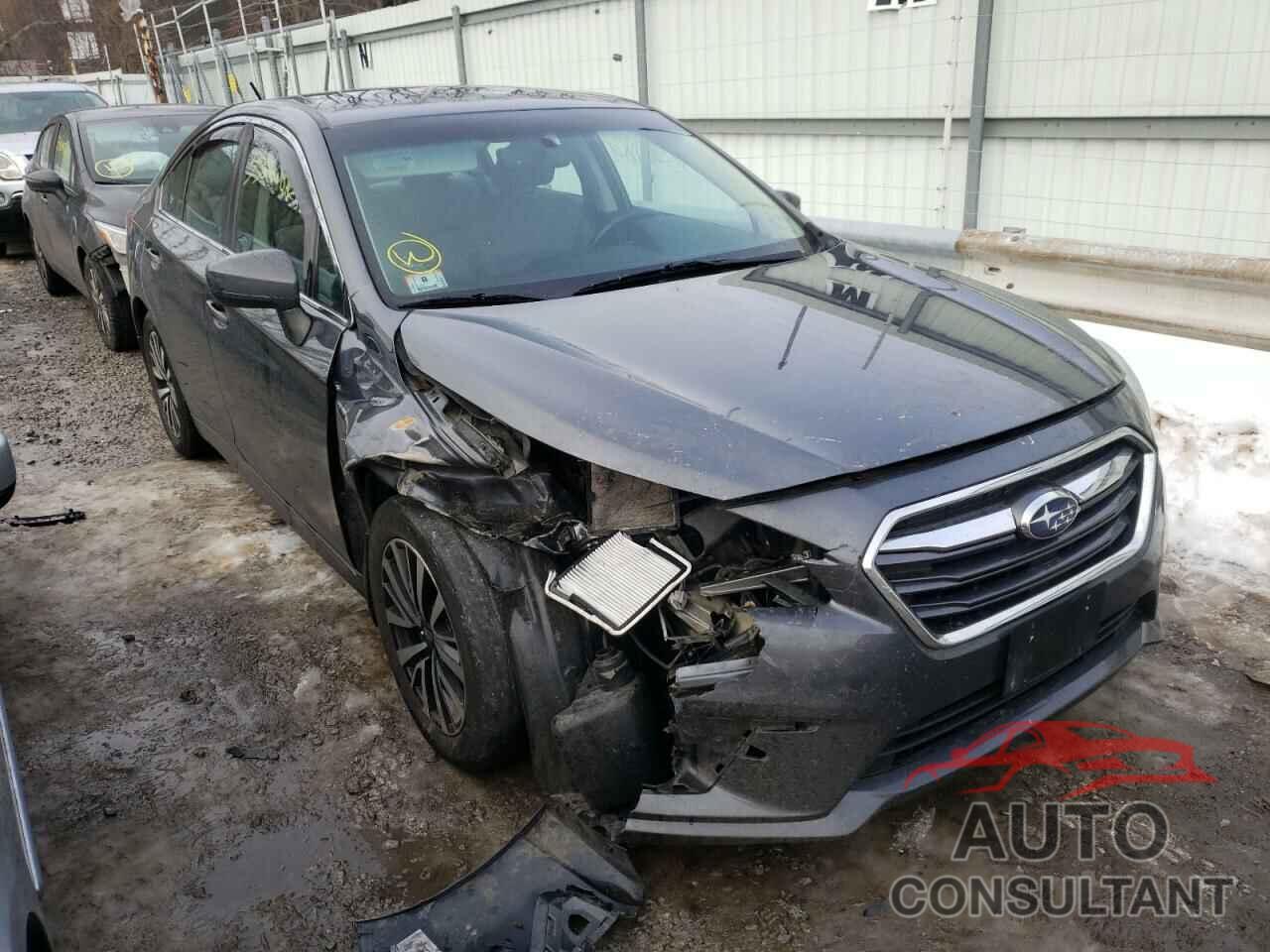 SUBARU LEGACY 2018 - 4S3BNAC62J3020878