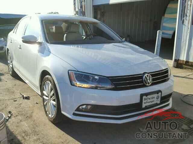 VOLKSWAGEN JETTA 2015 - 3VWD07AJ4FM349442